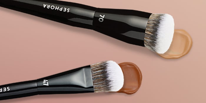 Pair of brushes