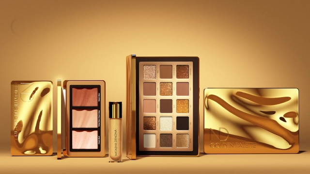 Natasha Denona purchases Gold eyeshadow palette