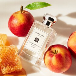 nectarine blossom and honey dupe