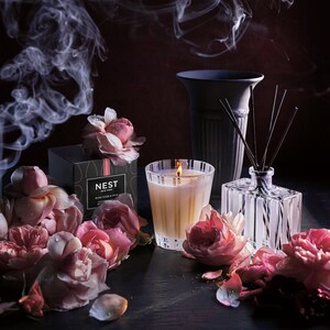 nest rose noir and oud diffuser