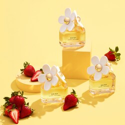 marc jacobs daisy sampler set