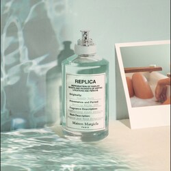 'REPLICA' Bubble Bath