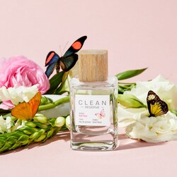 clean reserve perfume lush fleur