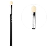 MAC Cosmetics - 217 Synthetic Blending Brush