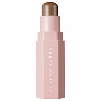 Fenty Beauty by Rihanna - bâton mat effet contour pour la peau Match Stix de Fenty Beauty