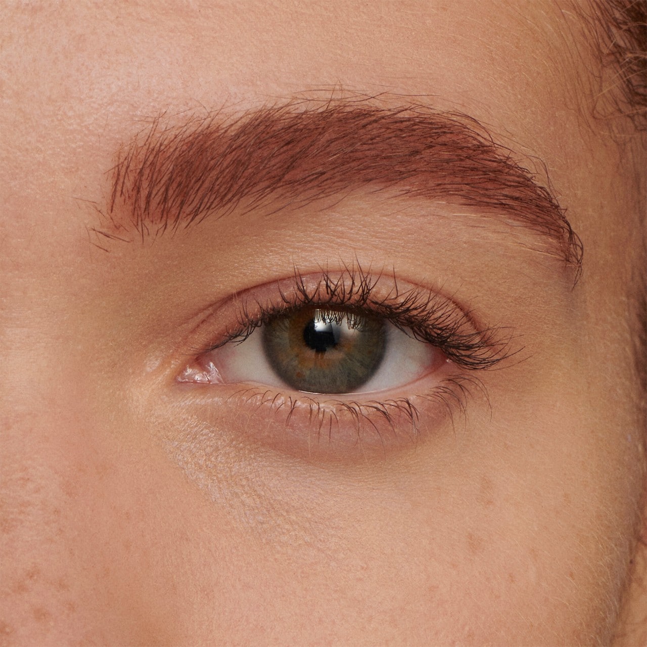 Tinted Volumizing Eyebrow Gel