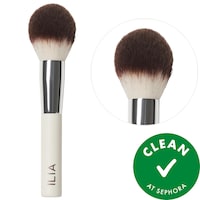 ILIA - Finishing Powder Brush