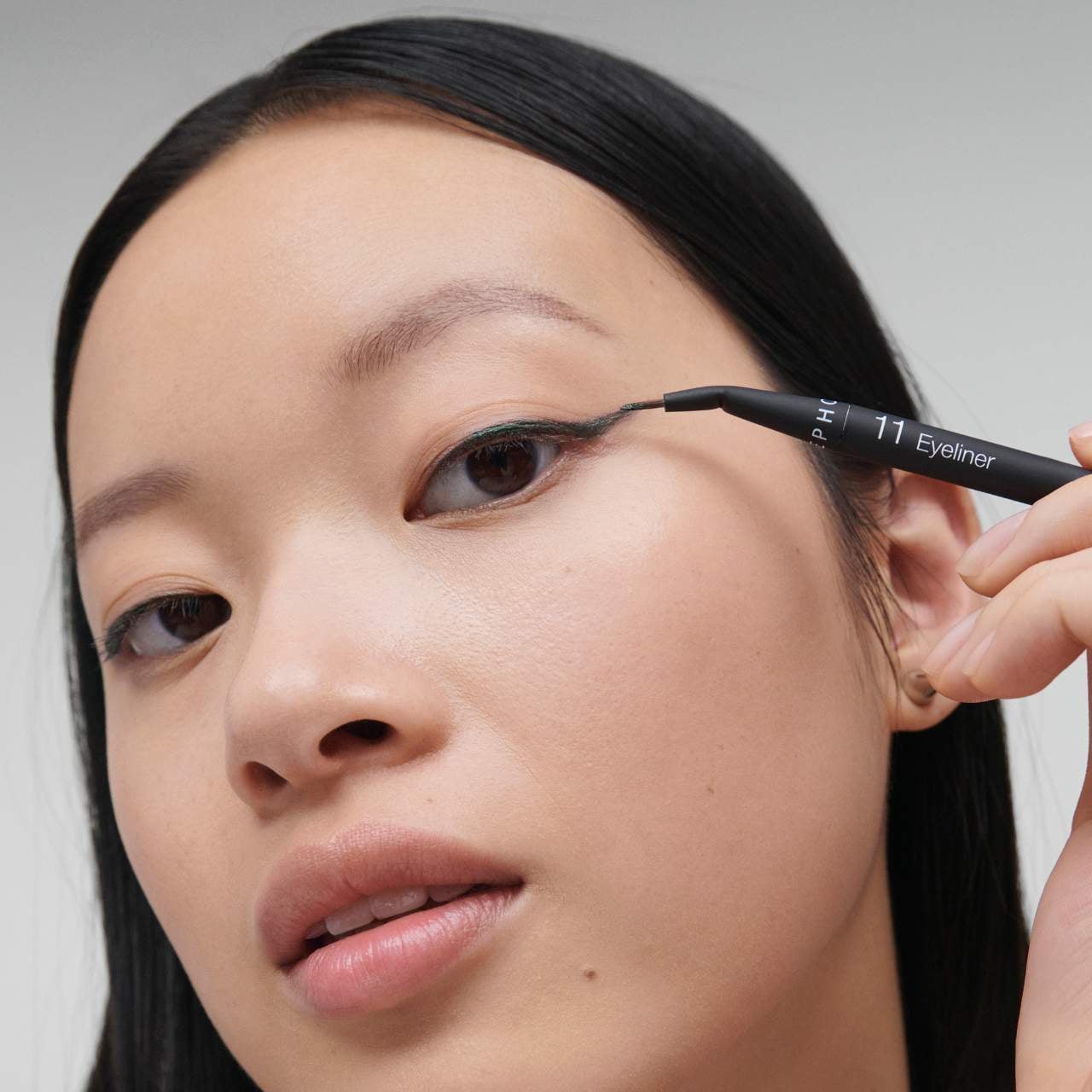 Essential Brush - 11 Eyeliner