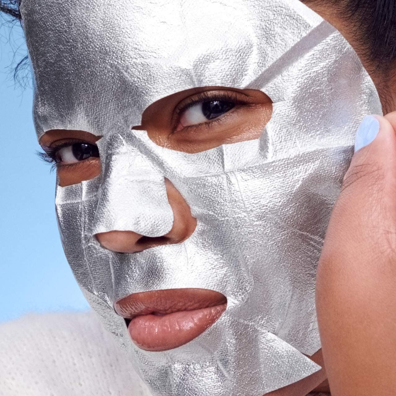 The Cryo Cooling Face Mask