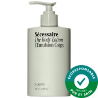 Nécessaire - Lotion pour le corps raffermissante à l’eucalyptus avec cinq peptides et 2,5 % de niacinamide