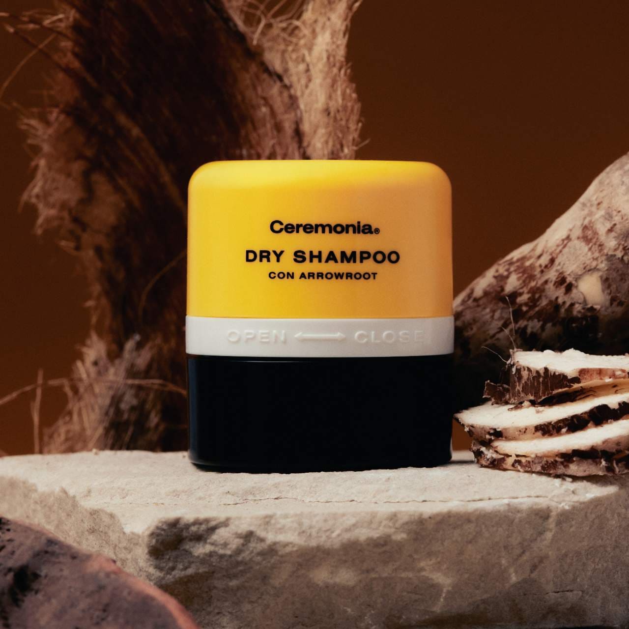 Dry Shampoo Powder Pouf for Balanced Scalp