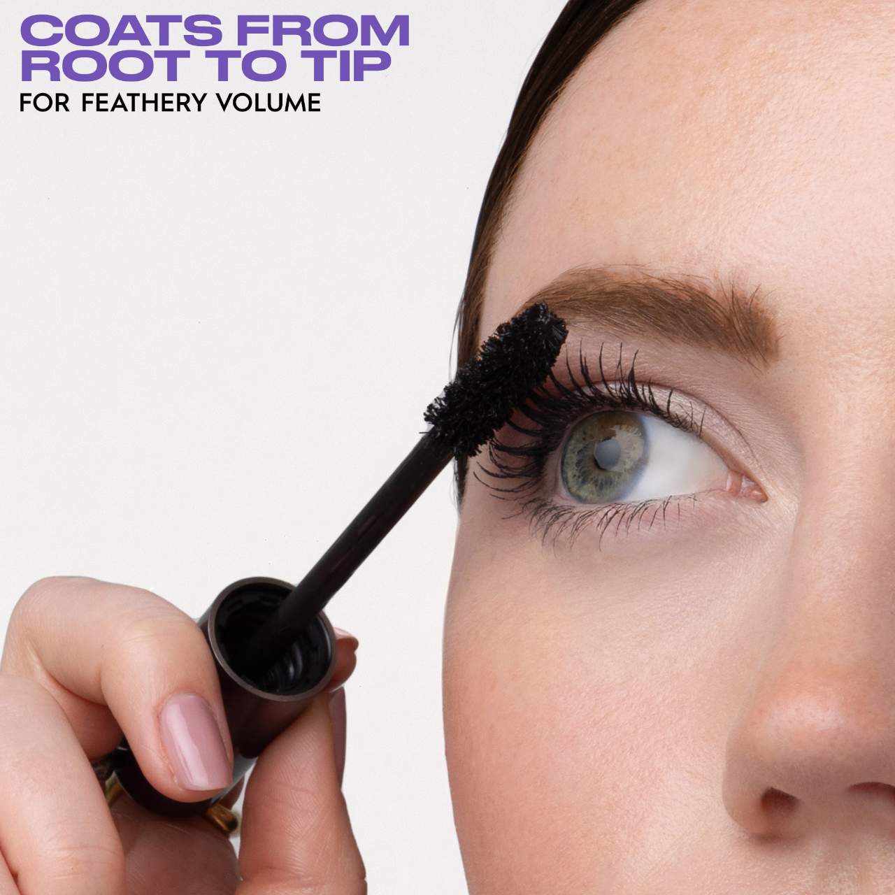 Perversion Volumizing Mascara